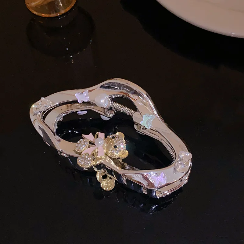 Luxury Rhinestone Pearl Crab Shark Hair Clip Claw For Women Diamond-Encrusted Cloud Clip Bear Bowknot Shark Hair Clip