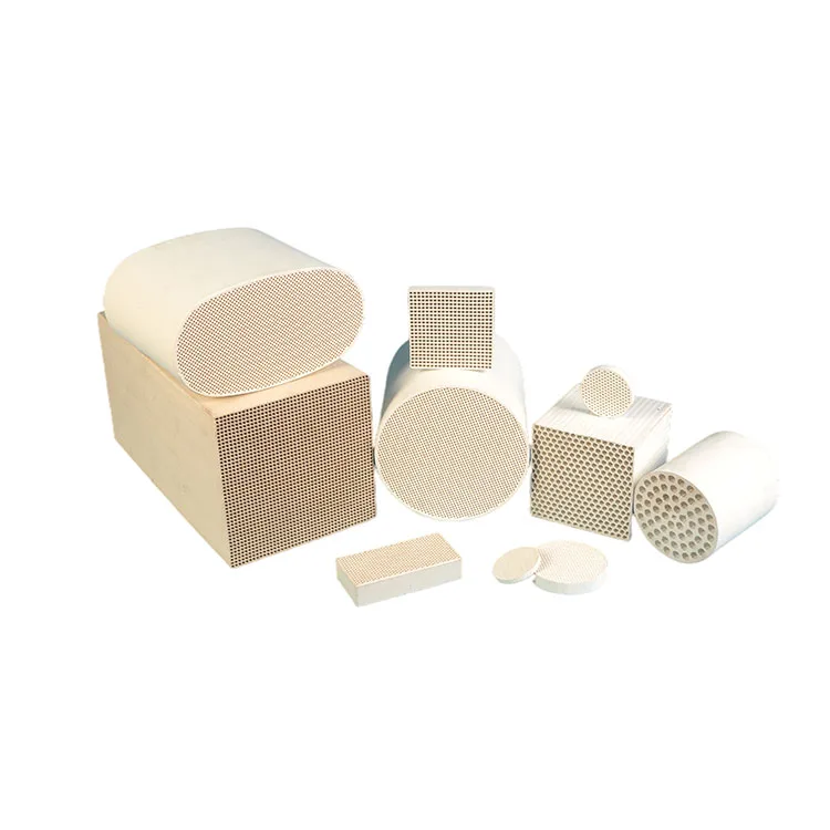 Cordierite honeycomb ceramic catalyst substrate for car exhaust gas purifier