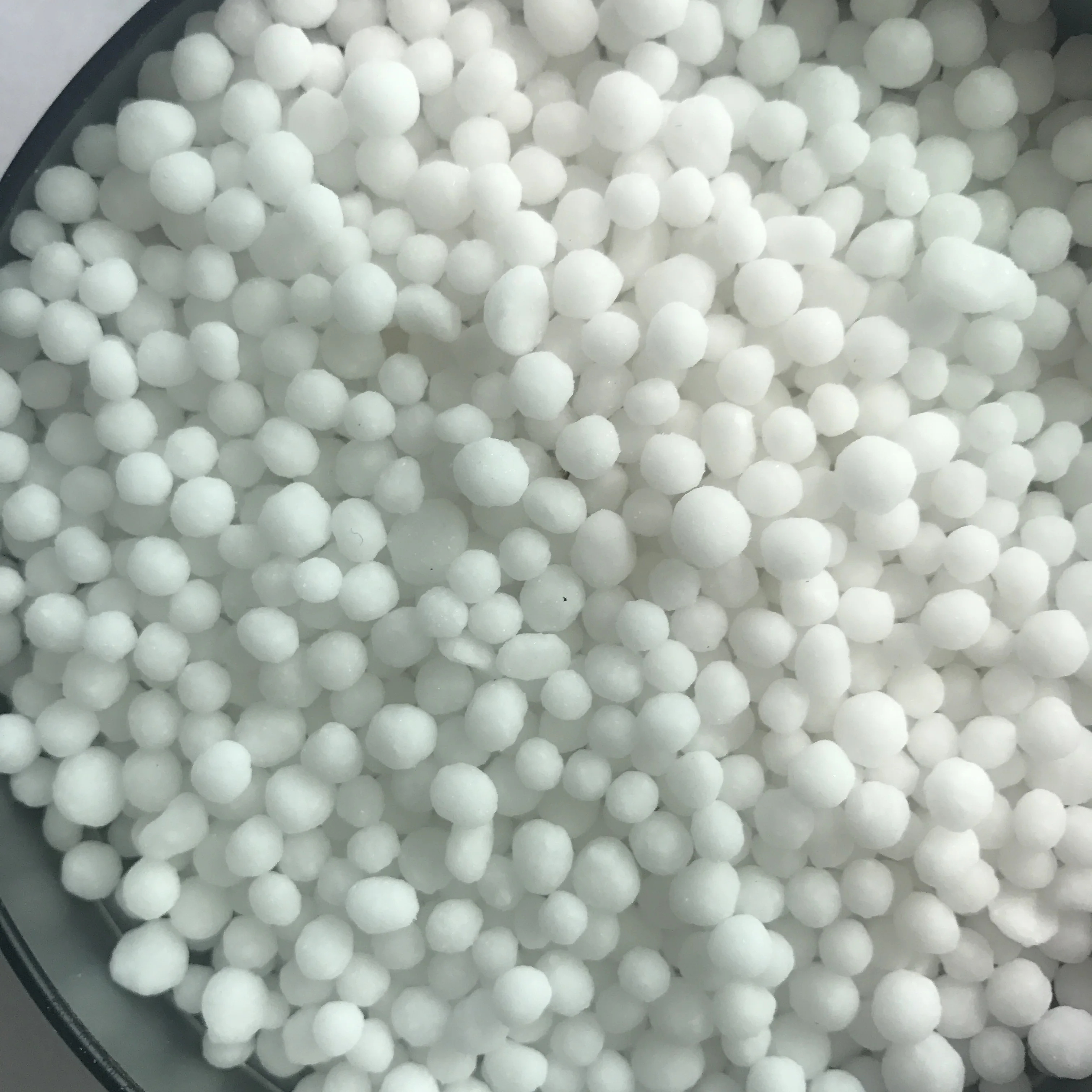 
High purity 46% nitrogen white granule urea granalor prilled 