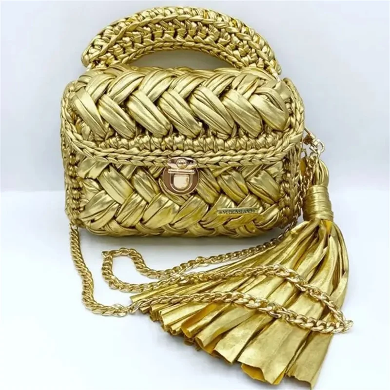 Sparkle Solid Color Hand knitting Spaghetti Glossing Shiny Leather Polyester Metallic t-Shirt Yarn For Crochet Bags Baskets