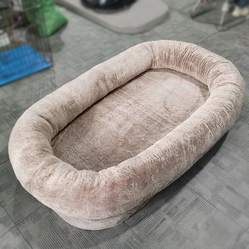 New Popular Large Size Human Dog Bed Indoo Ultra Large Giant Plush Dog Bed for People Adults