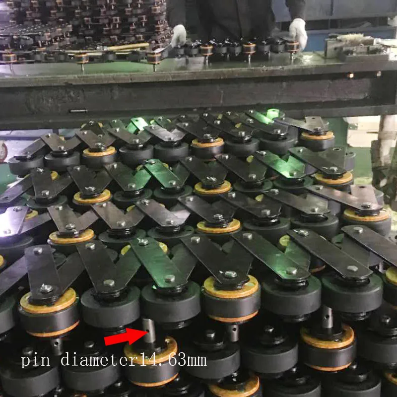 Эскалатор Step Chain 133,33*70*25/* 35*14,63 eacalator steps chain Lift chain