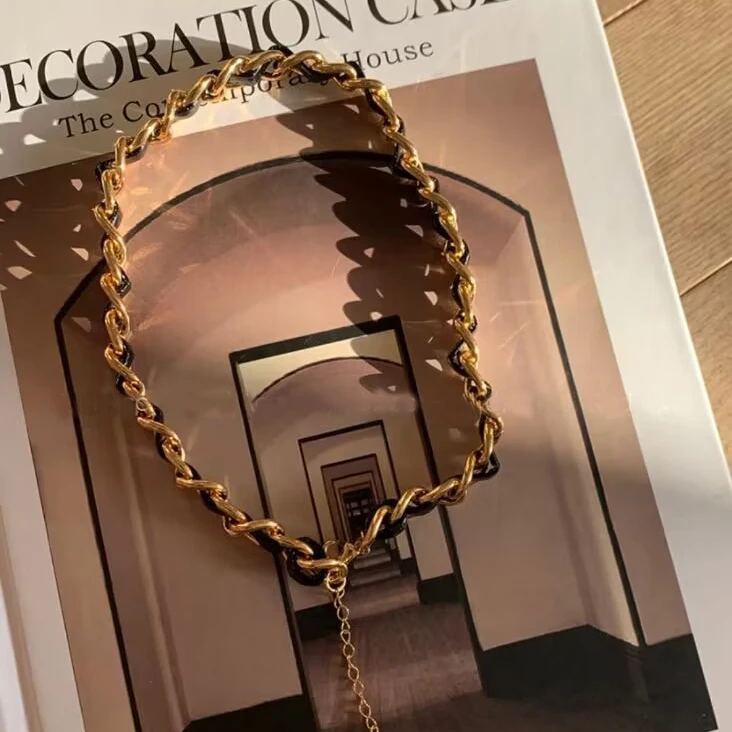 Handmade leather wrapped chain choker necklace for women jewelry