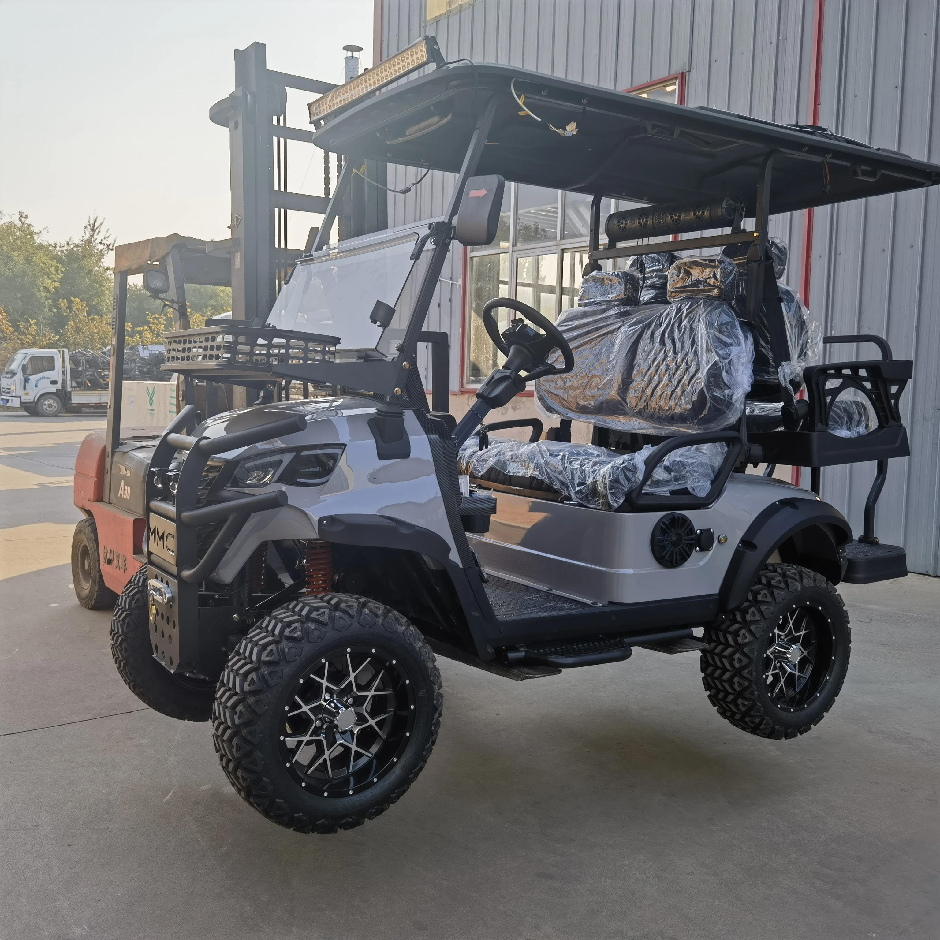 Factory direct sale 4WD electric golf cart Promotion Motor Battery Controller Origin Type Seats Place Voltage Fuel Curtis
