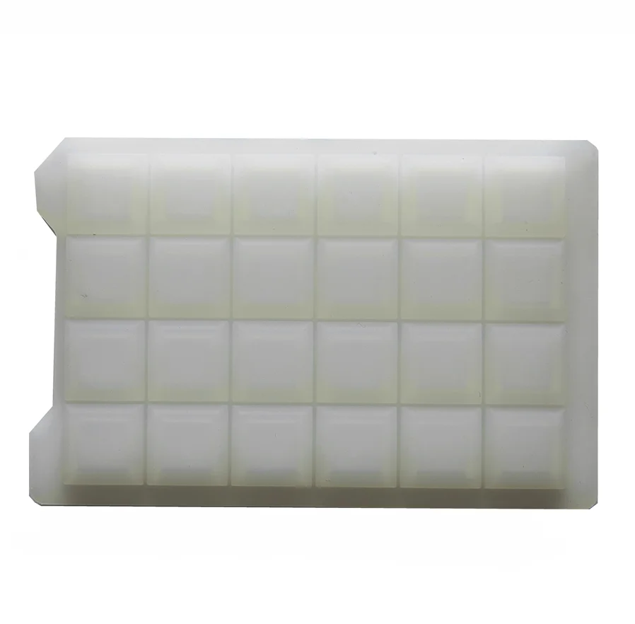 24 скважины, силиконовая пленка, Диаметр скважины 17,2 мм