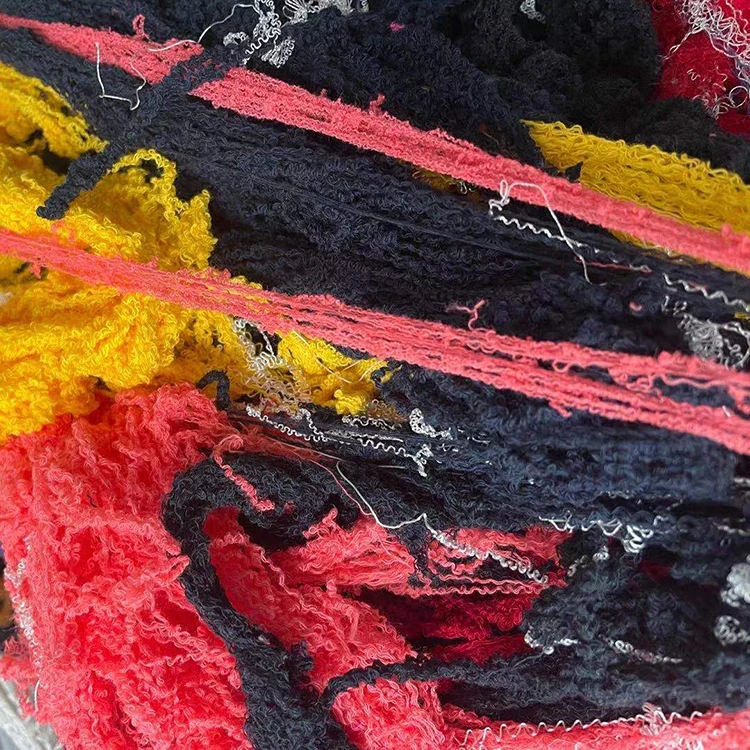 100 % Cotton Textile Waste Yarn Strong Oil And Water Absorption Capacity Industrial Rags