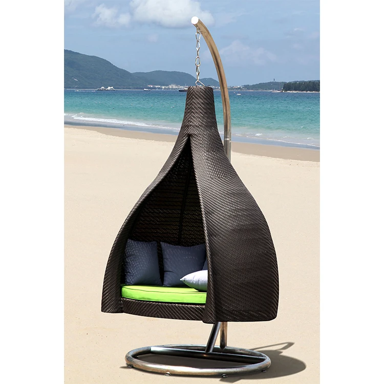 Wholesale Price Outdoor Hanging Rattan Egg Chair Leisure Wicker Patio Egg Swing Chair