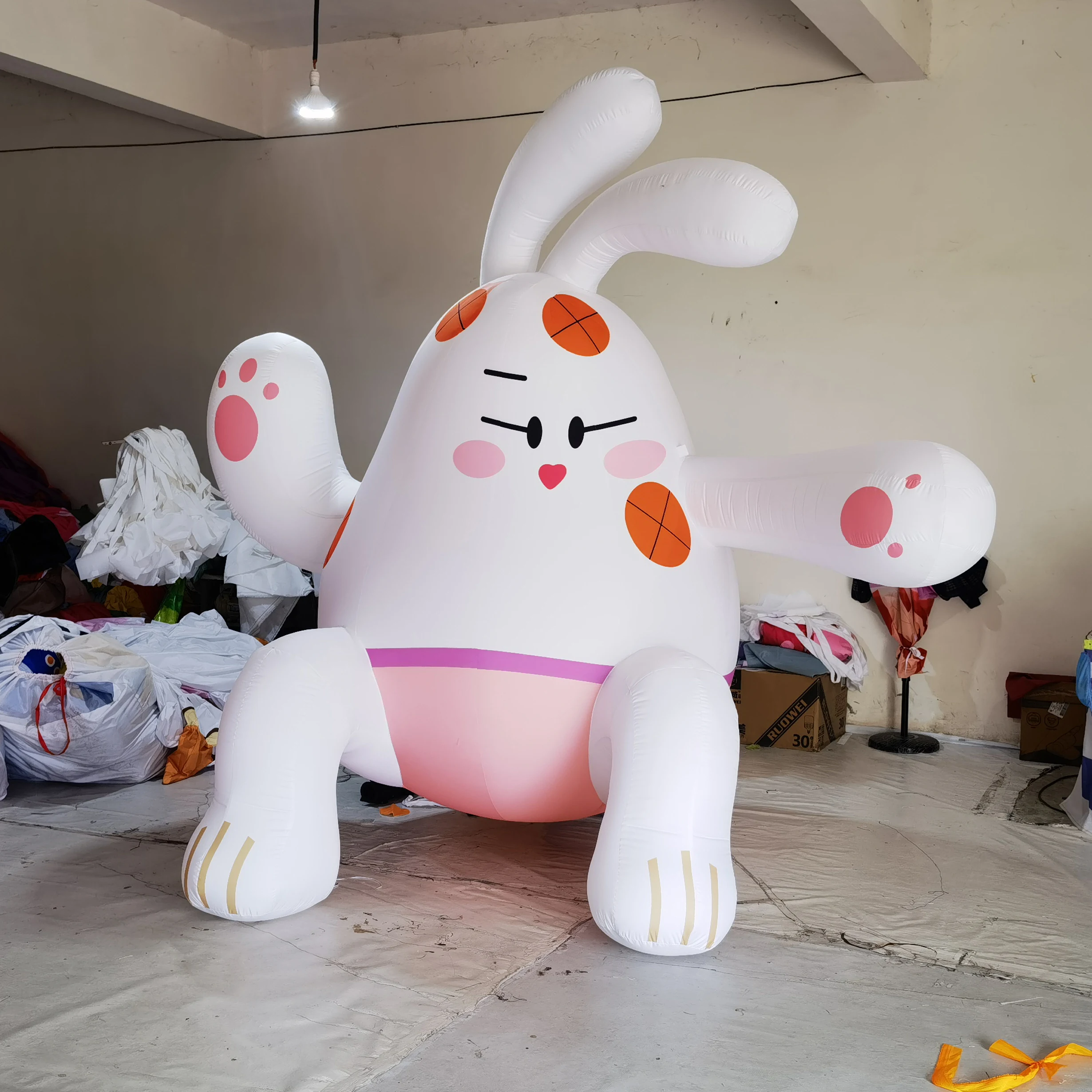 Kinqee High Quality Customized Cute Inflatable Advertising Model bunny inflatable Factory Price For Sale