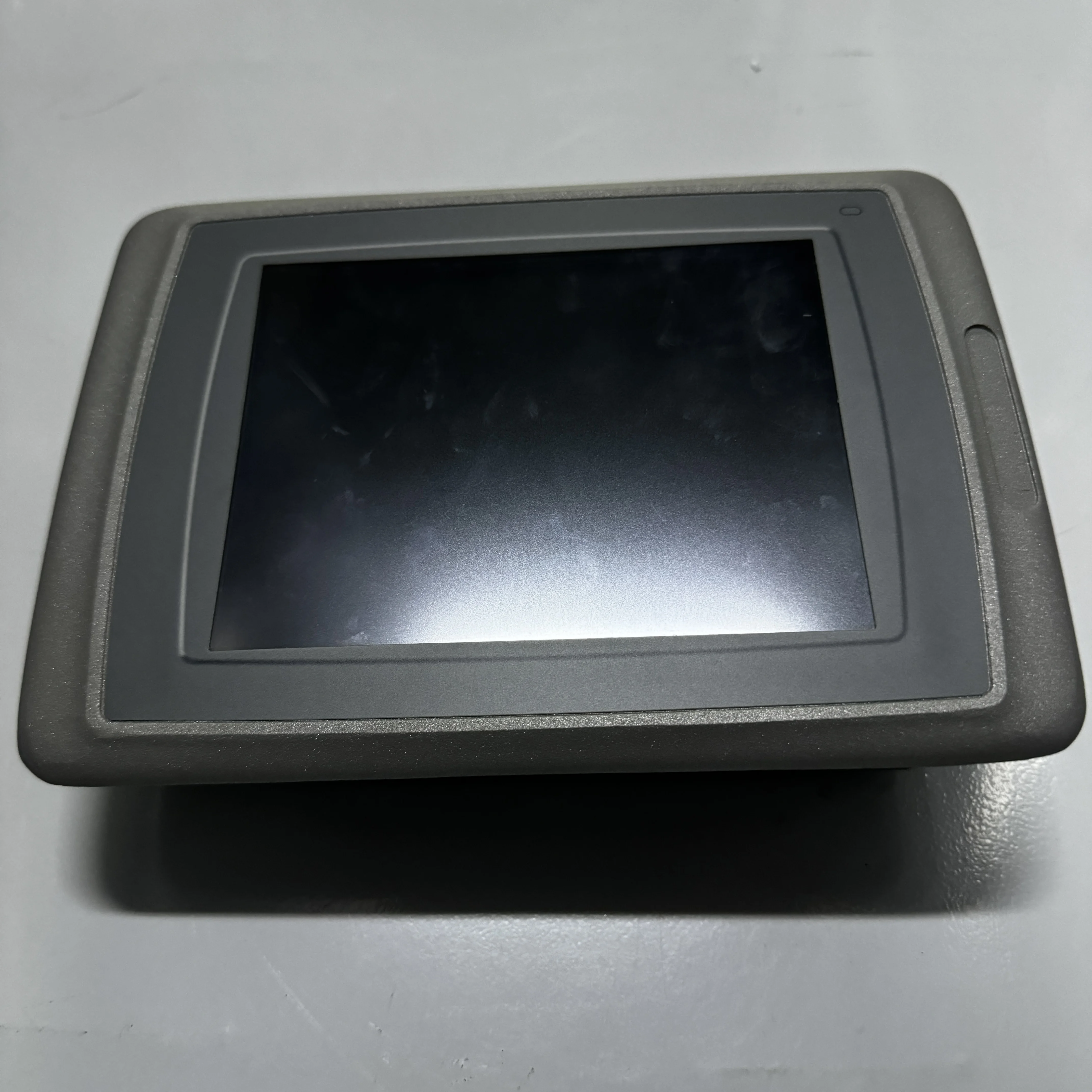 Beijer E1071 graphic touch HMI 24VDC  09880B