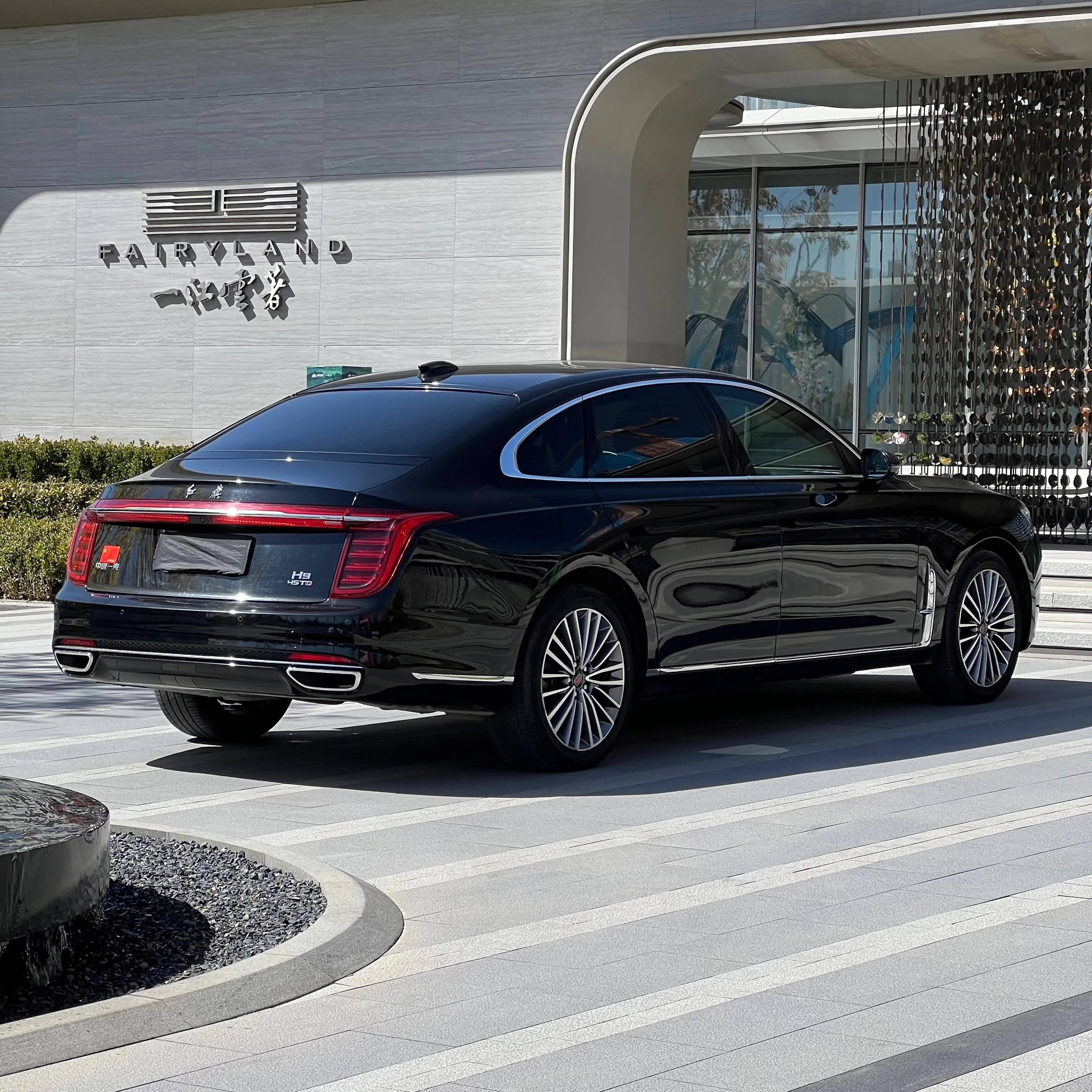 Hot selling used 2022 gasoline cars faw hongqi h9 Front-wheel drive 2.0T china cars used car hongqi h9