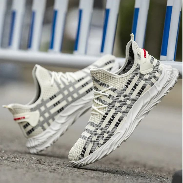 New Men Casual Shoes Lace up Men Shoes Lightweight Comfortable Breathable Walking Sneakers Tenis Feminino Zapatos