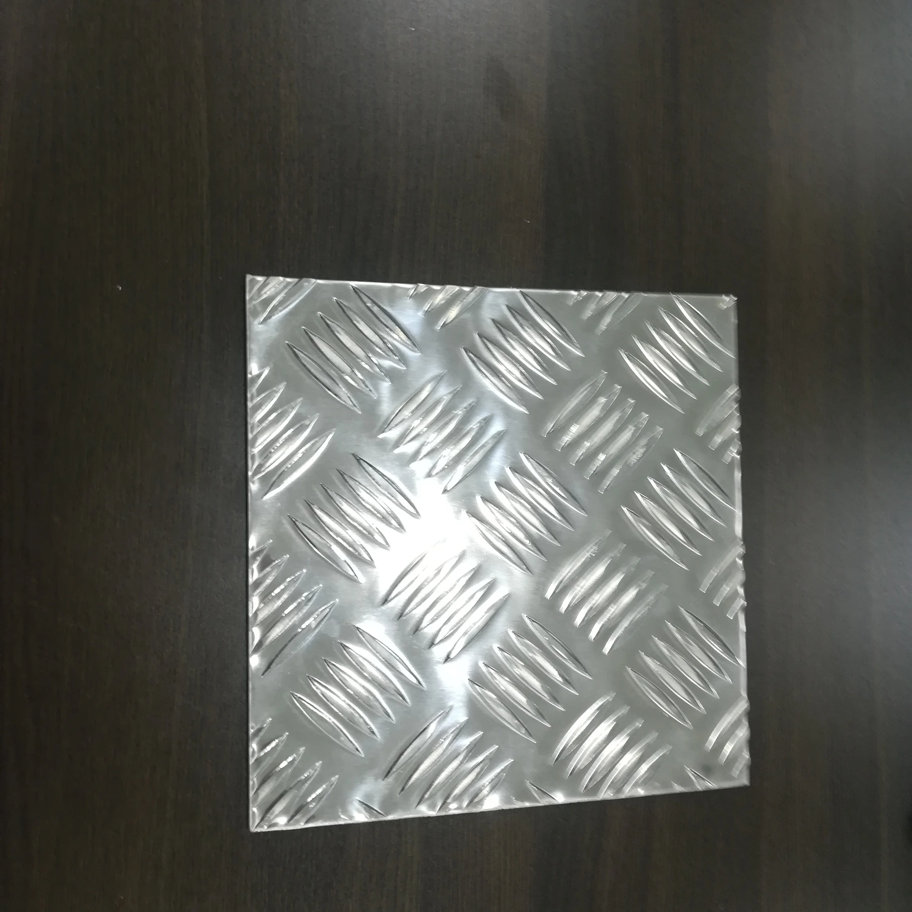 1060 высокачественного алюминиевого/алюминиевого гофрированного листа
