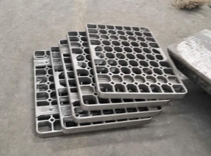 304SS Lost Wax Casting Heat Treatment Tray  in Industrial Furnace