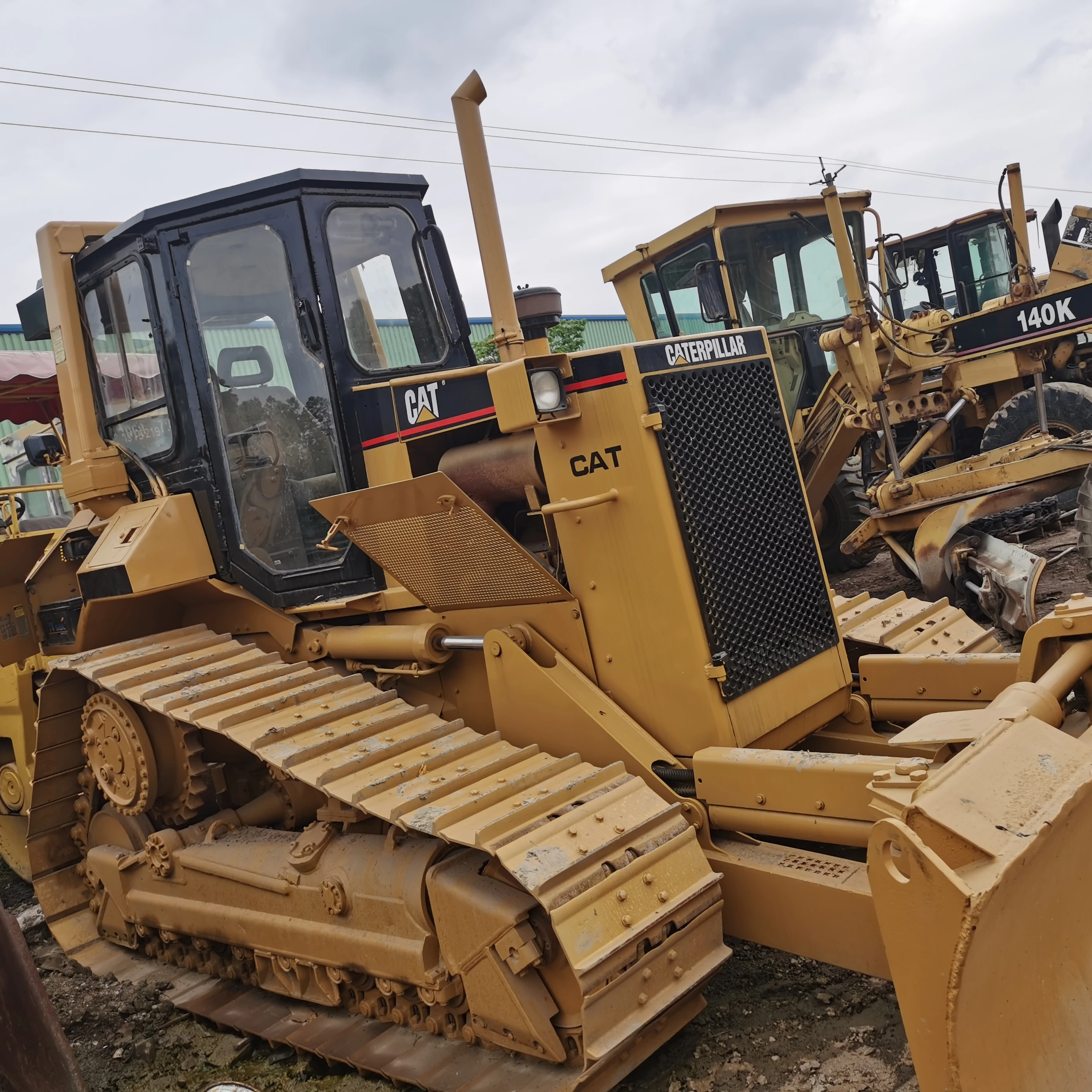 Used Bulldozer Caterpillar D5H/D5M/D5K/D6D/D6M For Sale