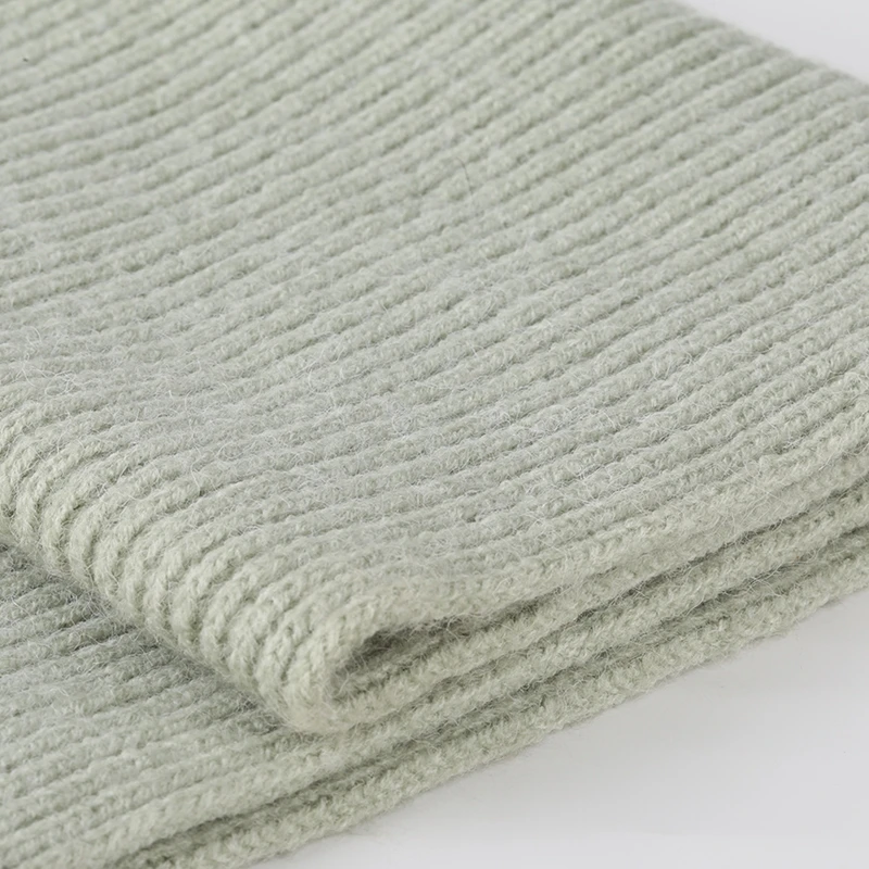 2021 New Listing China Supplies Super Soft Fabric Dyeing Nylon Knitted Scarf Cashmere Yarn