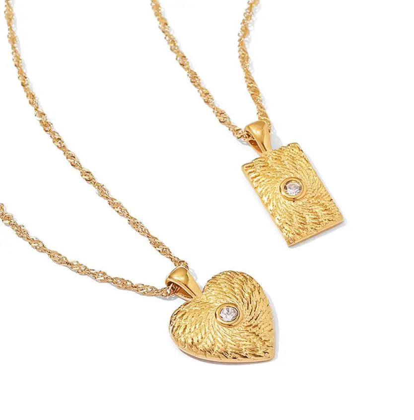 18k Gold Plated Vintage Jewelry Stainless Steel Heart Angel Eye Round Elizabeth Coin Signet Fashion Necklaces Fine Jewelry