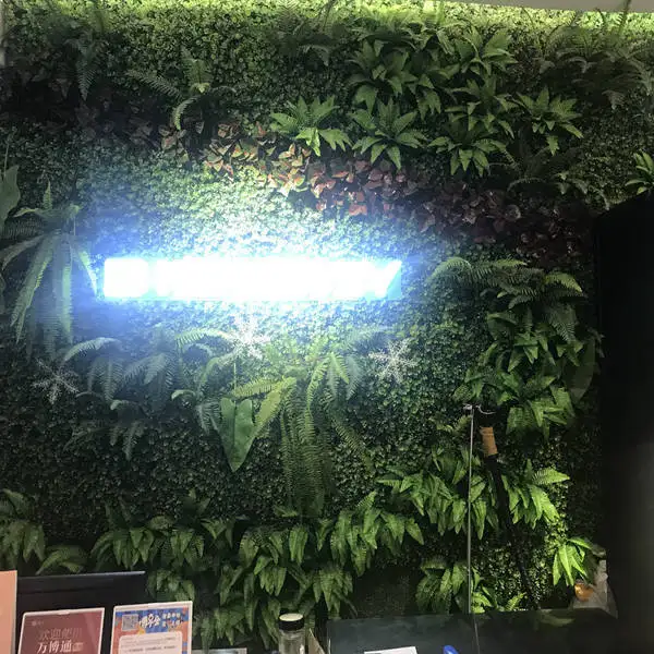 Wholesale Simulation Plant Artificial Grass Garden Home Landscape Decor Plastic Artificial Plants Outdoor Green Wall