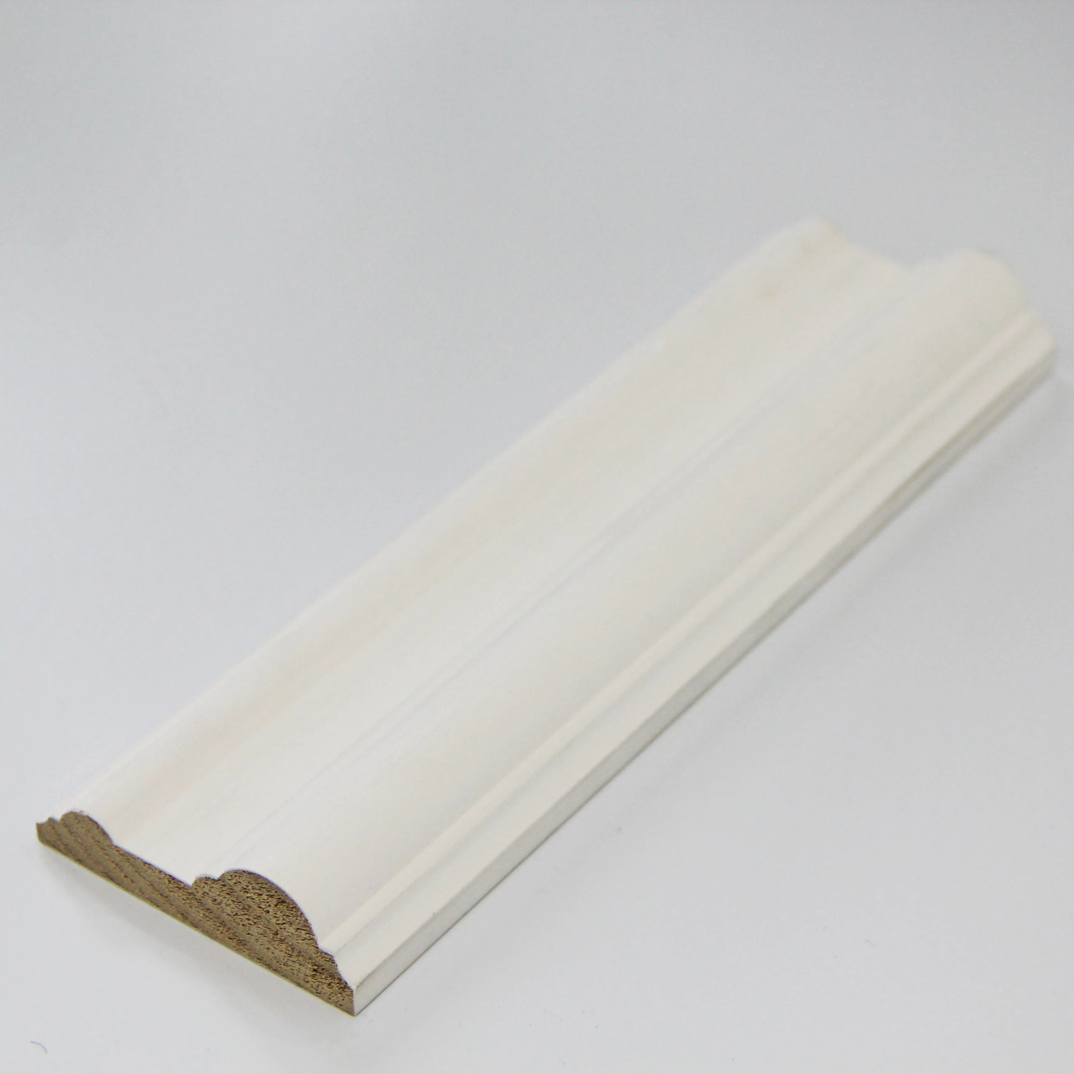 Modern Design High Quality Wooden Skirting Board for Bedroom Floor Low Price Wooden Skirting