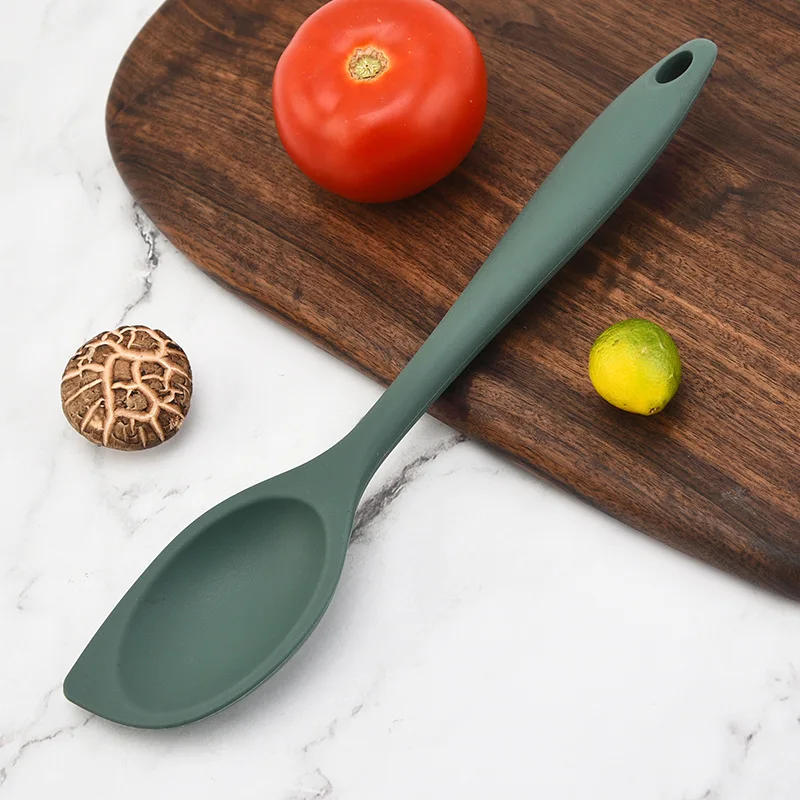 Kitchen utensils silicone spoon full tablespoon household spoon more children can use medium mixing salad spoon