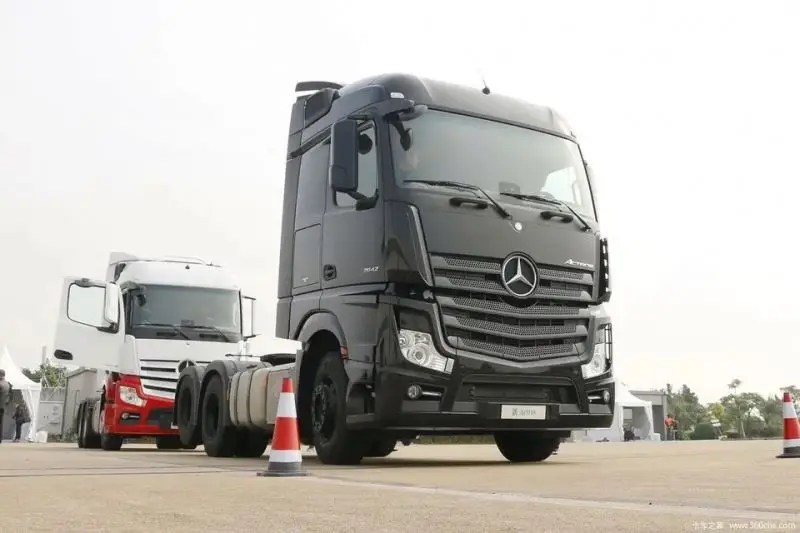 2023 цена производства бензиновый грузовик Mercedes 480hp большой тяжелый GVW 26000 кг Снаряженная масса 9300 6*4 тягач для