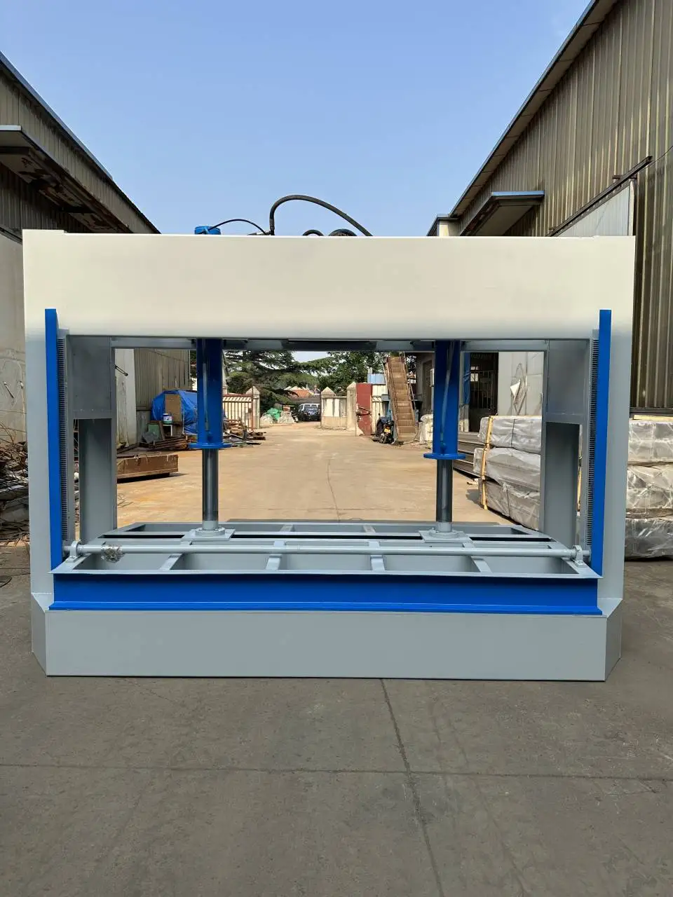 Factory Spot M1325.60t hydraulic Cold Press Plate Press Machines Multi-Layer Composite Plate Pressure Machinery