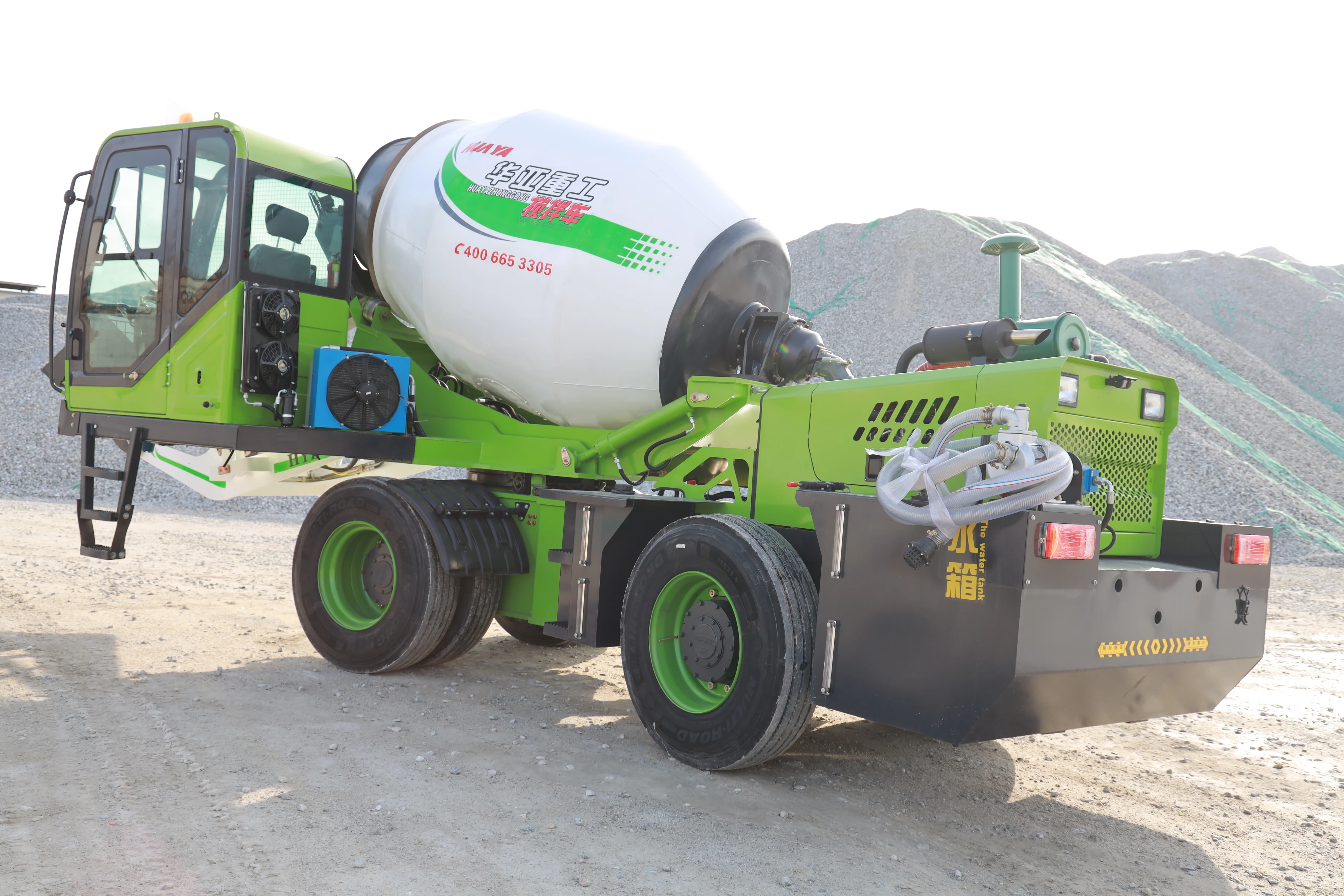 Factory outlet HUAYA 3m3 Automatic loading concrete mixer truck 350L mini Concrete mixer cement mixers with Euro5