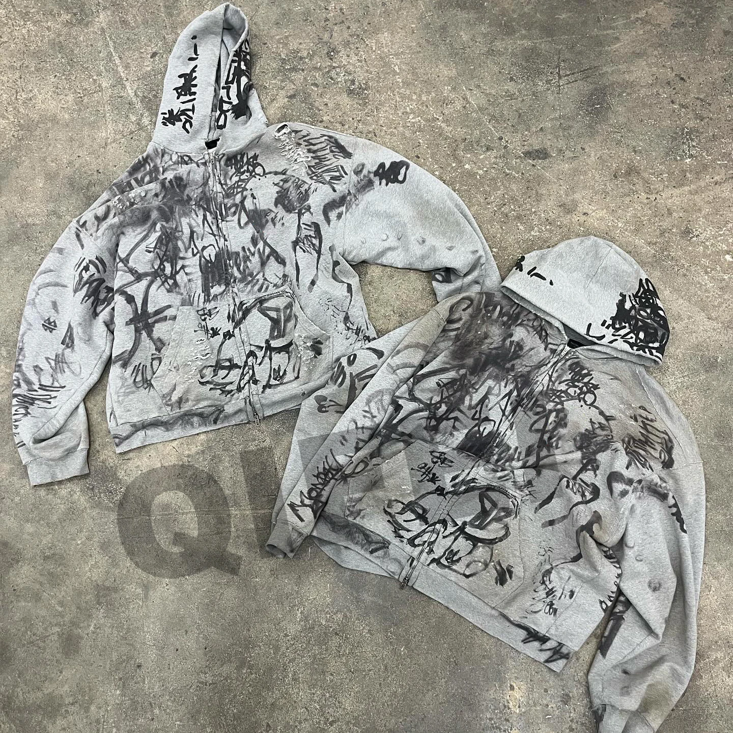 Custom zipper oversized streetwear graffiti full over printing streetwear sun faded mens distressed zip up hoodies