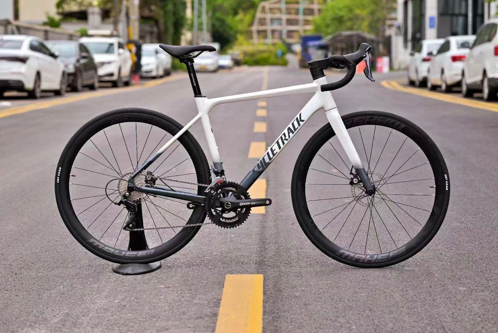 NEW CYCLETRACK STAR 2*9Speed disc brake Aluminum alloy road bike shimano 18Speed 700x25 Road bike