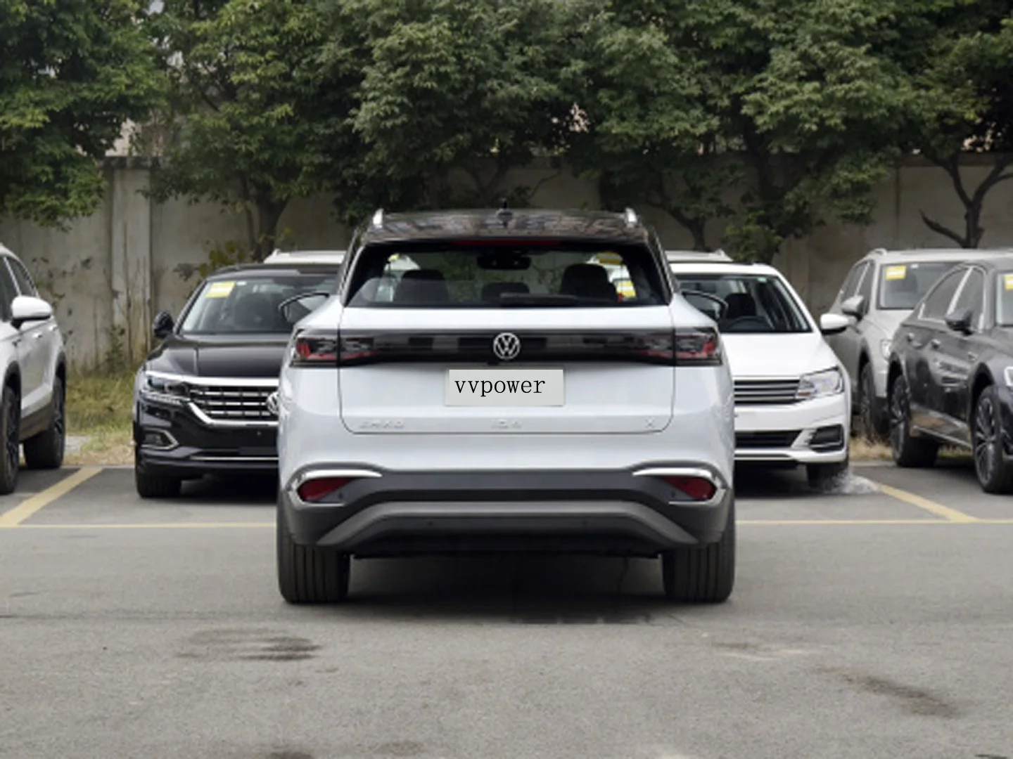 Высокая скорость четыре колеса Электрический мотор автомобиля volkswagen ID4X электромобили
