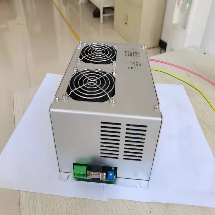 Высоковольтный источник питания для очистки воздуха и масла