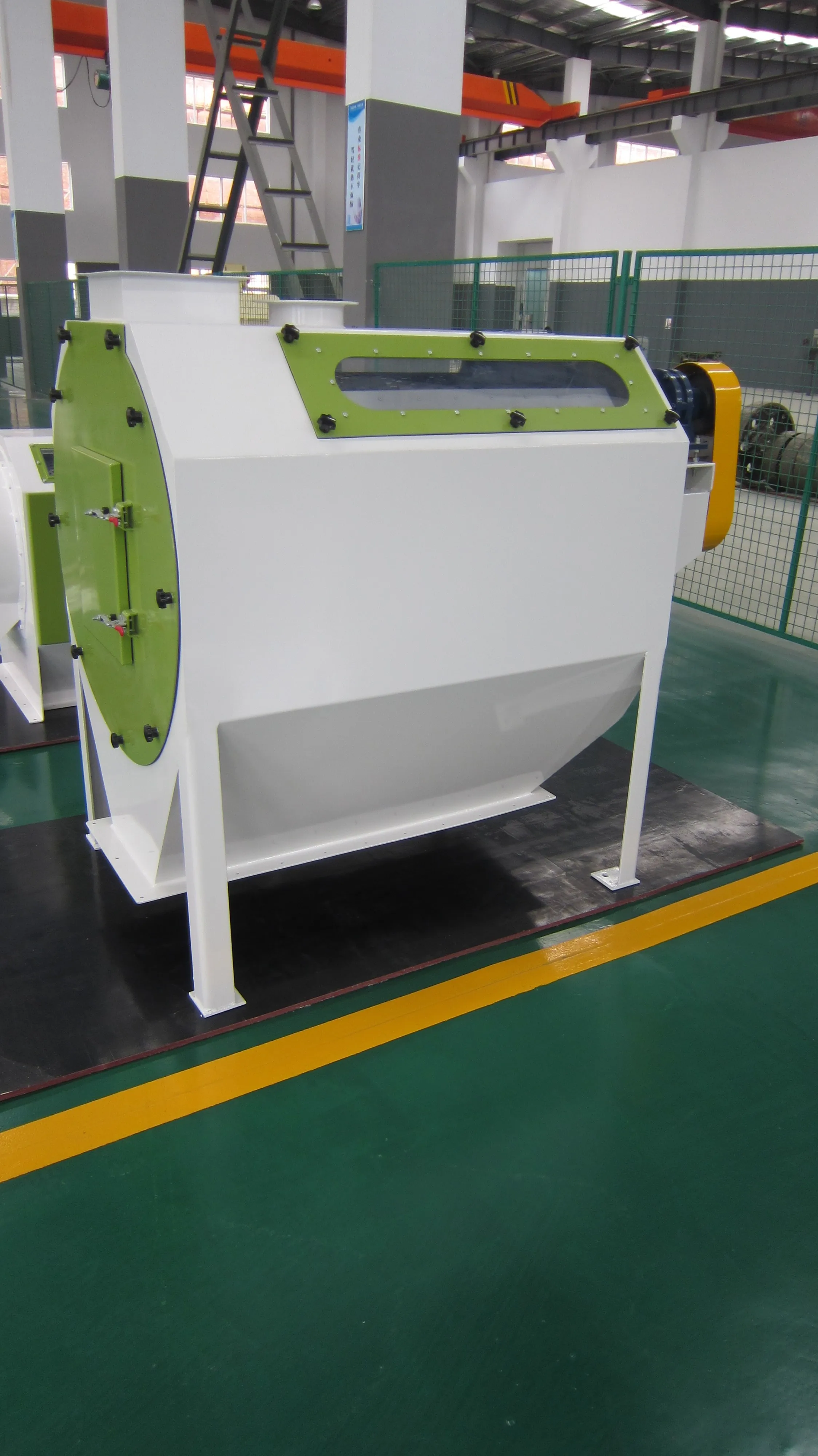 High quality Pellet Grain Pre-cleaner for Feed Pellet Mill