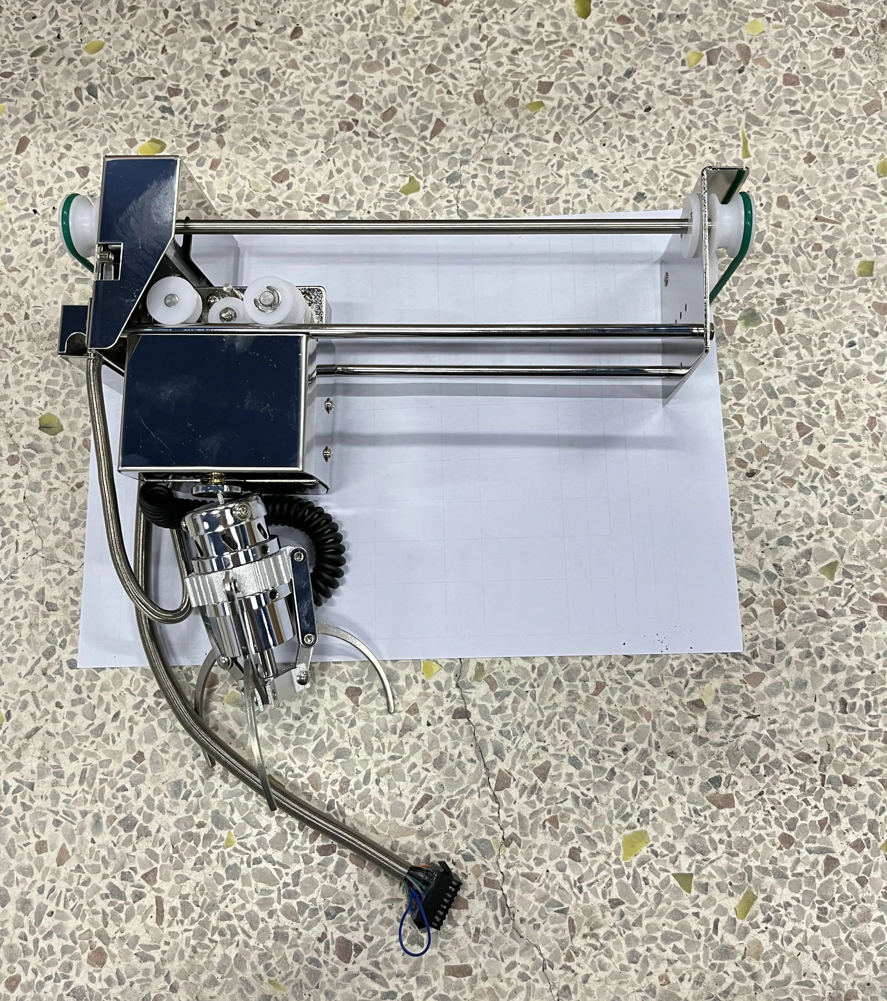 Playfun crane for mini claw machine 710L claw machine popular in Brazil