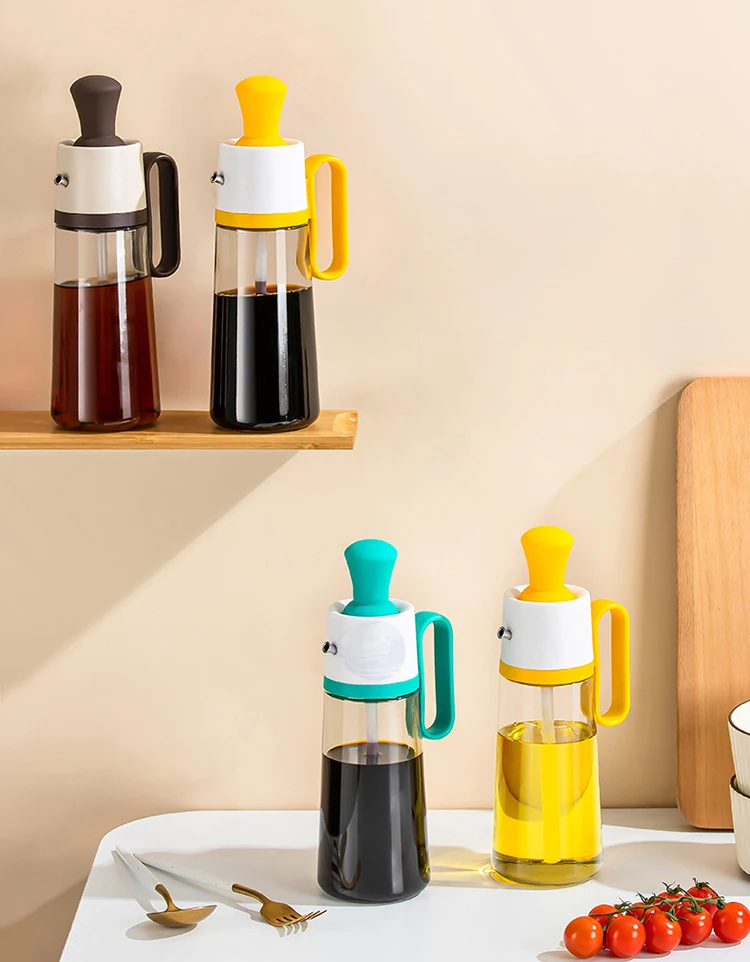 Kitchen Supplies, Glass Oil Bottle, Press and Brush Integrated Seasoning Jar