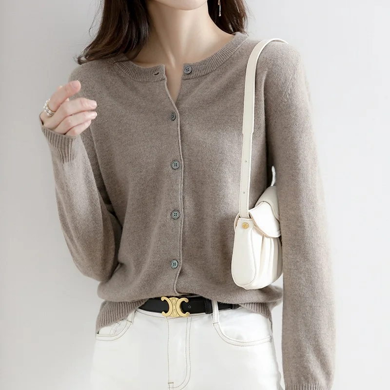 2023 New Autumn and winter women wool round neck cardigan ladies knitwear solid plain knitted 12gg women custom label sweater