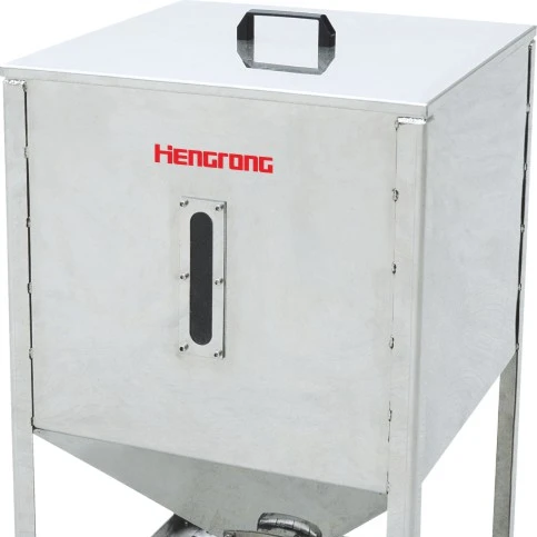 
 Корпус для хранения из нержавеющей стали используется для хранения пластиковых частиц  