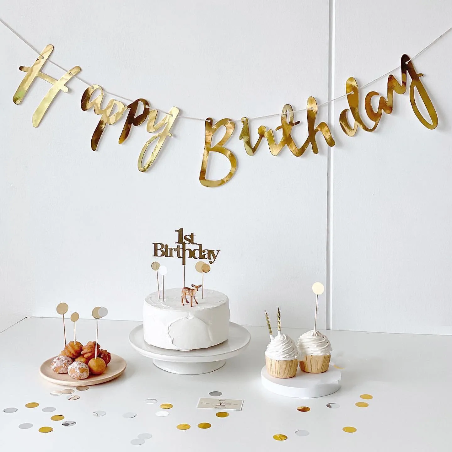 Hot Selling INS Siamese Characters Happy Birthday Happy Birthday Flag Baby One-year-old Party Decorations Layout Banner
