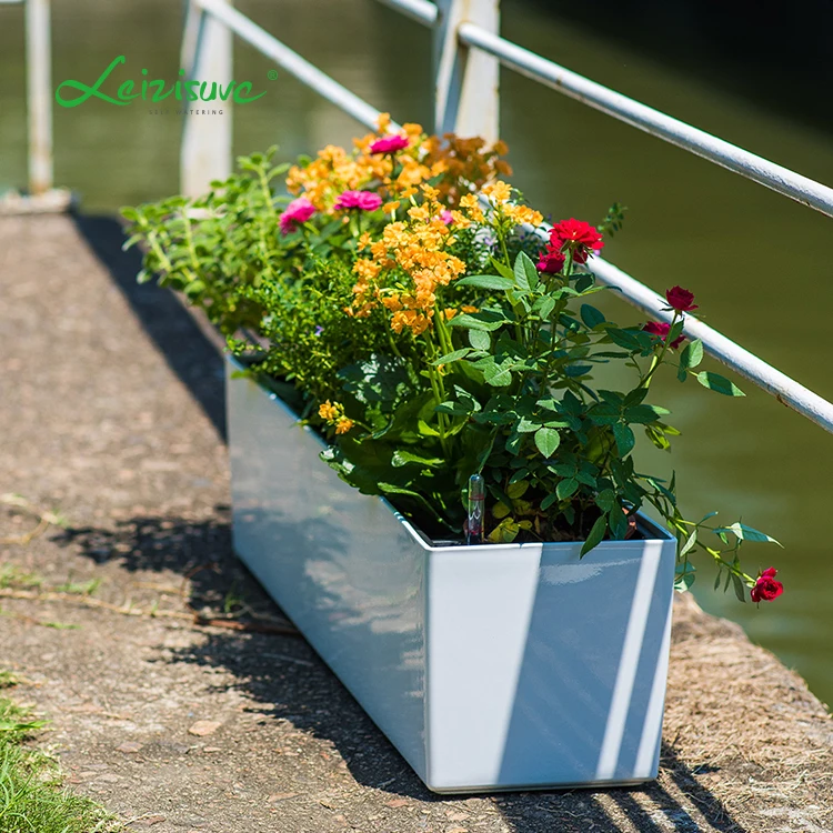 Wholesale Glazed Finish Plastic Railing Planter Wall Hanging Rectangular Self-Watering Flowerpot for Garden Nursery Home Decor