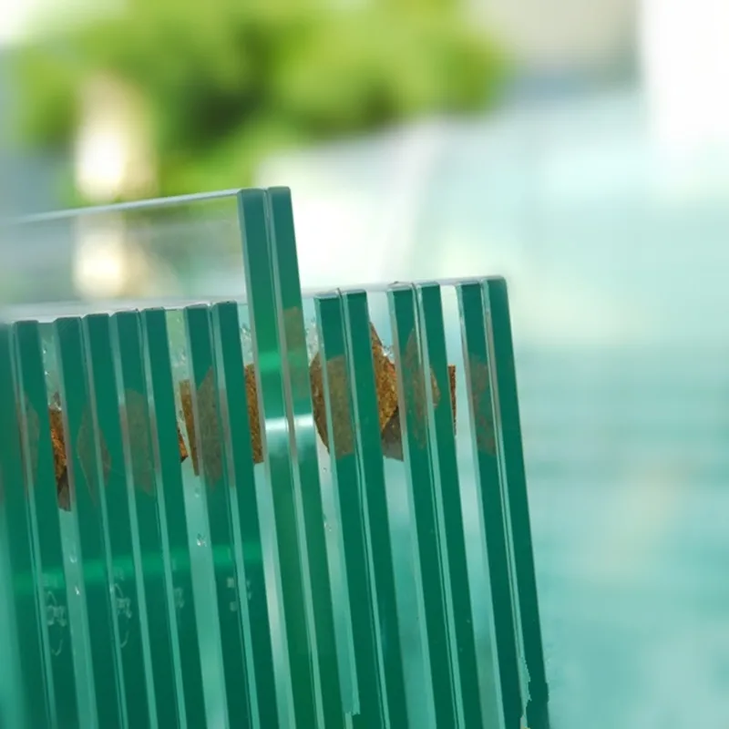 Factory Custom 4mm -12mm Tempered Clear Safety PVB Laminated Building Glass For Shower Room/Windows/Roof/Stairs/Floor