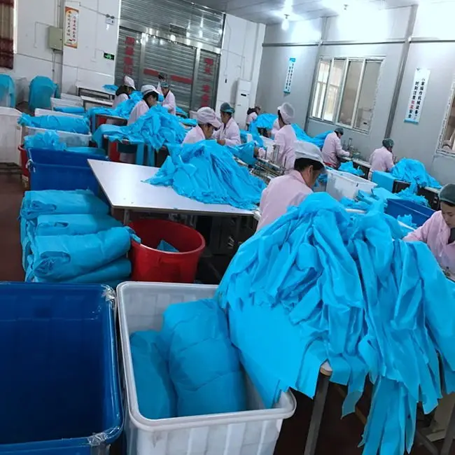 Xiantao factory cheap sale high quality disposable hospital medical plastic apron for surgical