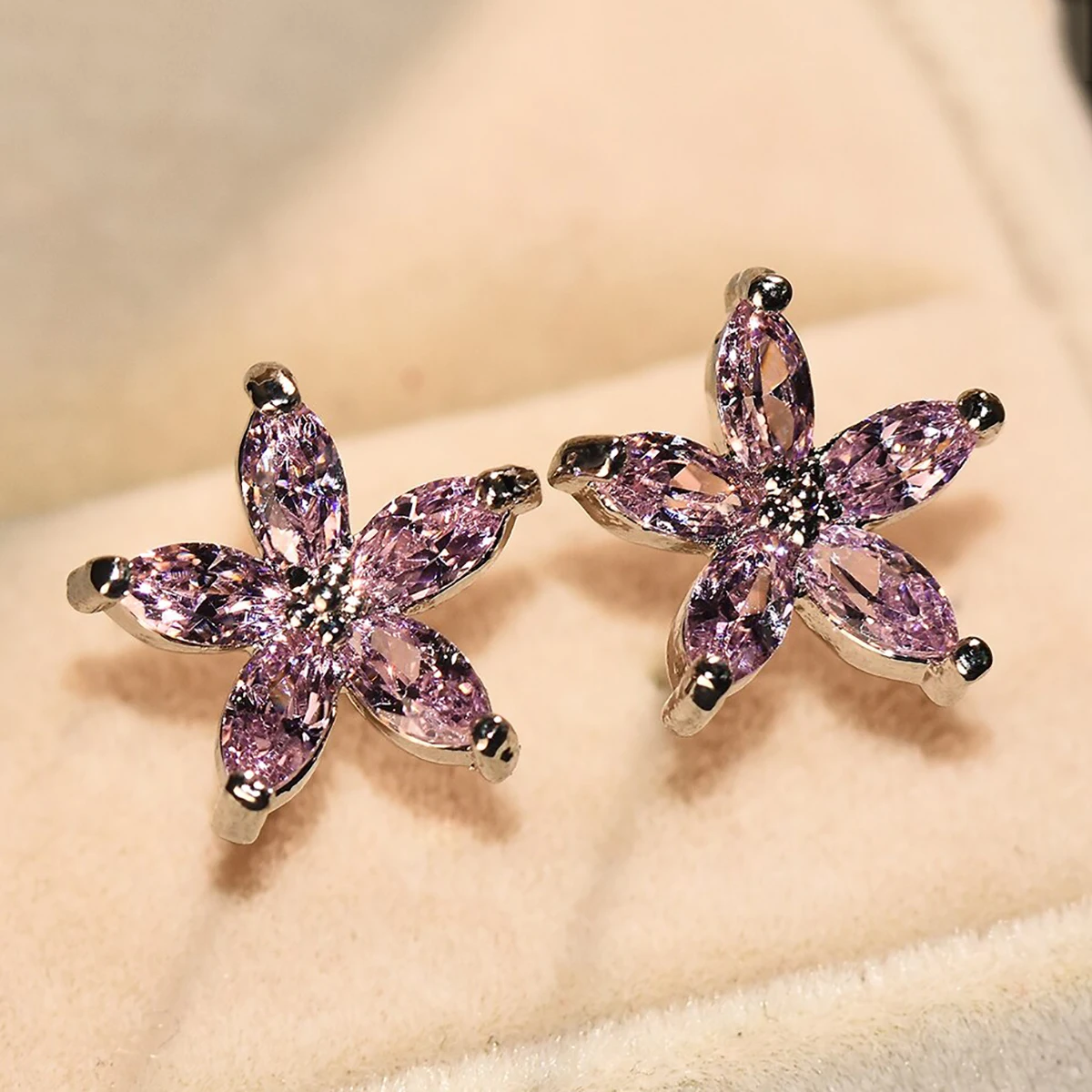 CAOSHI Korean Style Stars Shaped Design Colorful Crystal Cubic Zirconia Earring For Women Fashion Party CZ Stud Earrings Jewelry