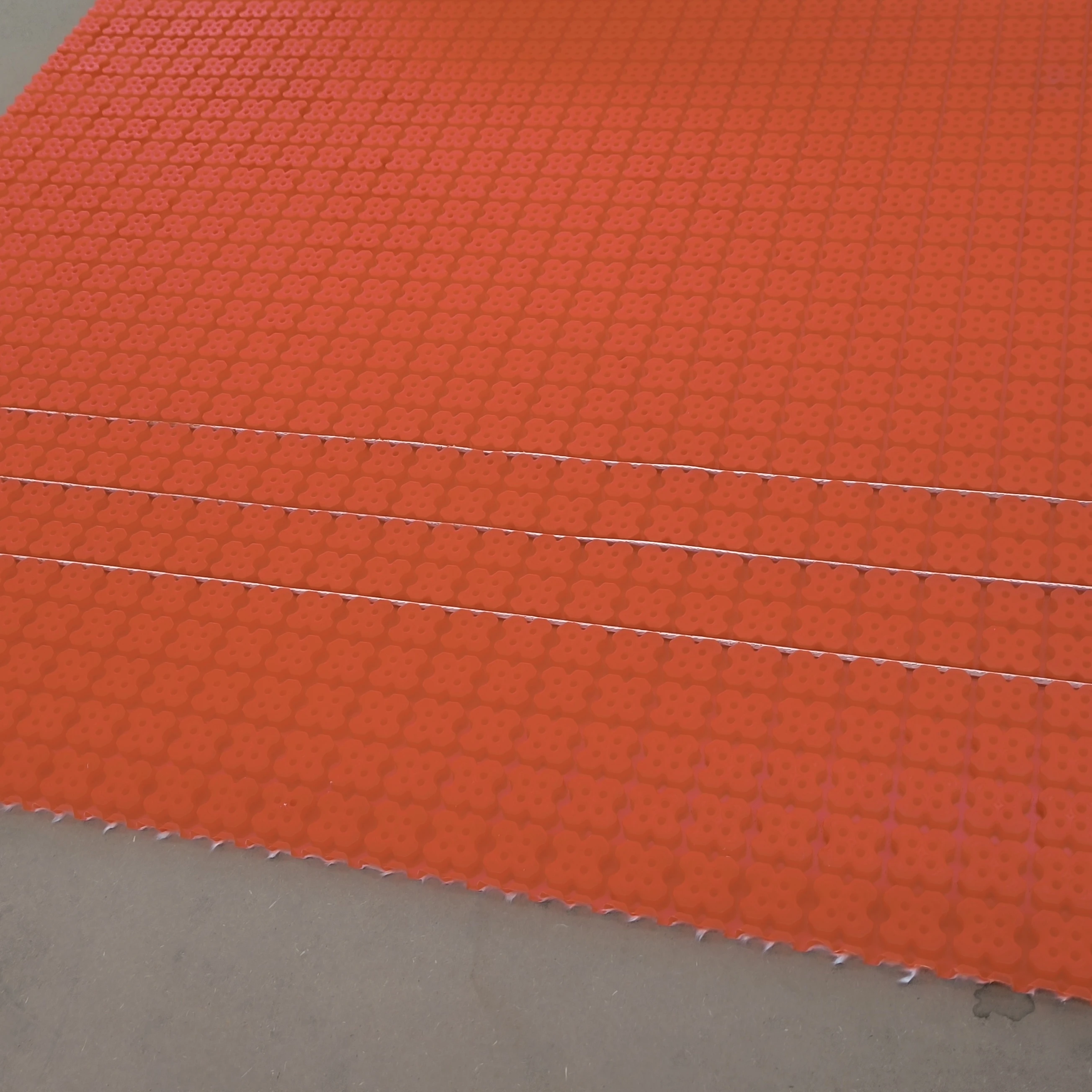 Uncoupling waterproof Heated Cable Mat UM705 PP/PE Material Underfloor Heating membrane for Sub-floor