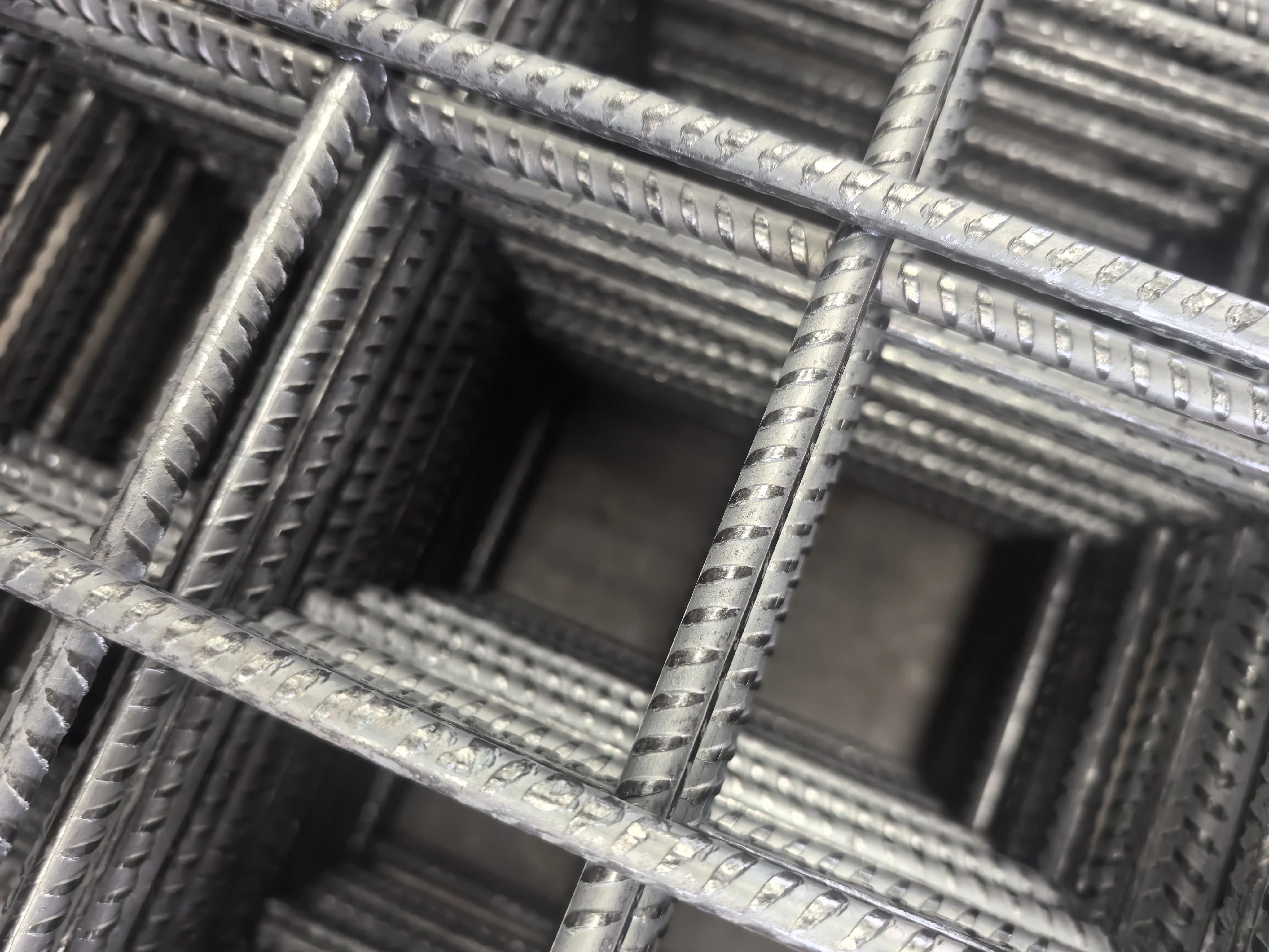 6MM-12MM High-strength Building Material Steel Bar Welded Mesh For Concrete Reinforcement In High-speed Railway Construction