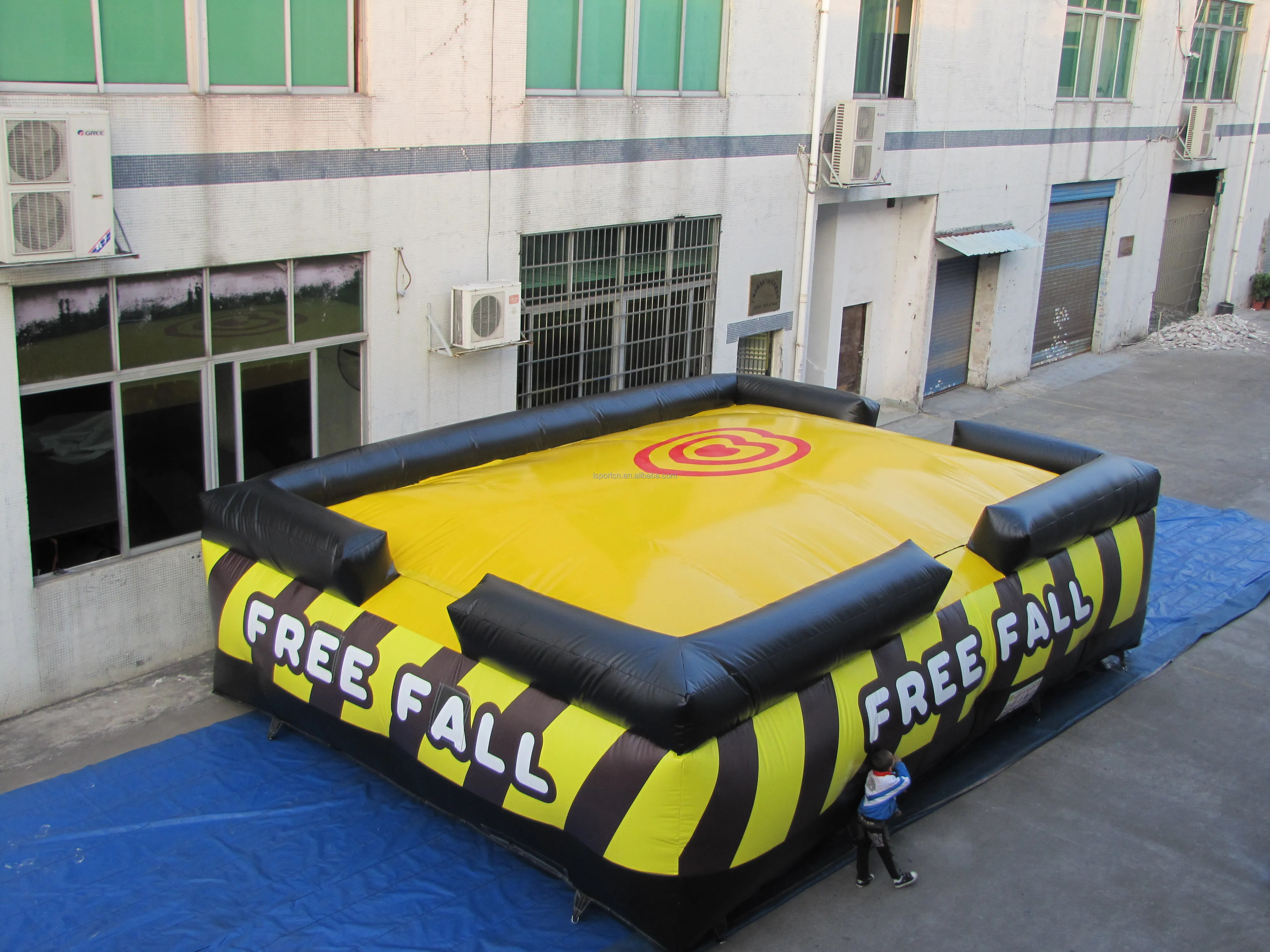 customized Inflatable BMX Air Bag Mattress Landing Mat Inflatable Stunt jump For Skiing
