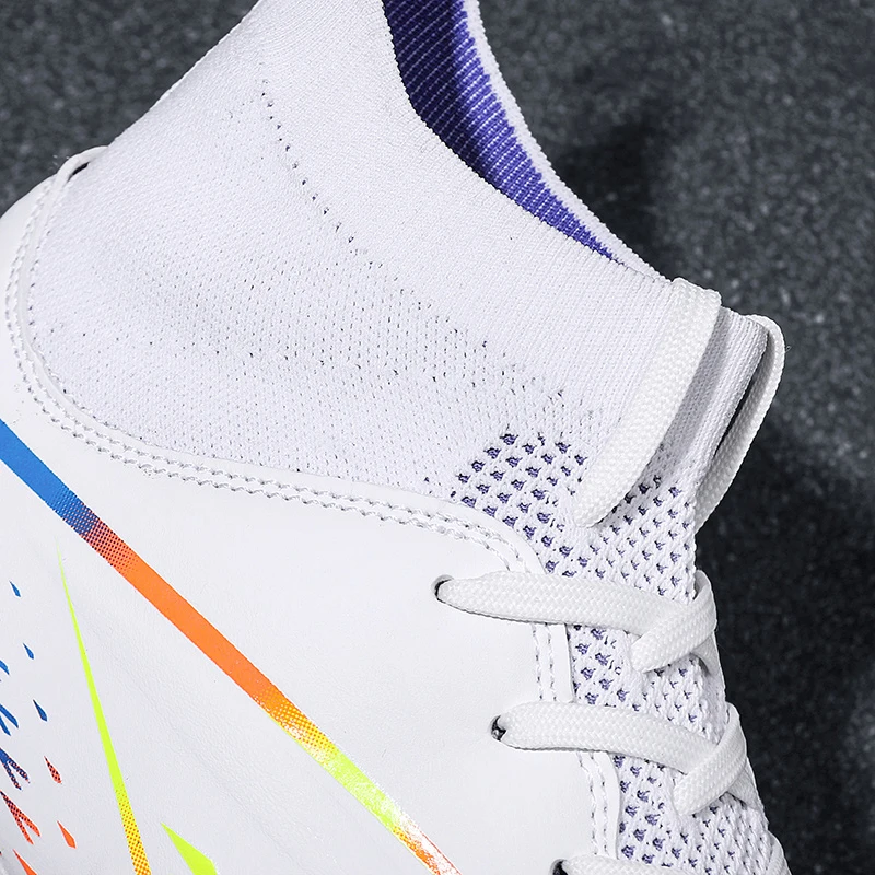 Hot Sale Football Boots Soccer Shoes Men High Quality Boots Sneaker Outdoor Soft Comfortable Football Shoes Cotton Fabric Rubber