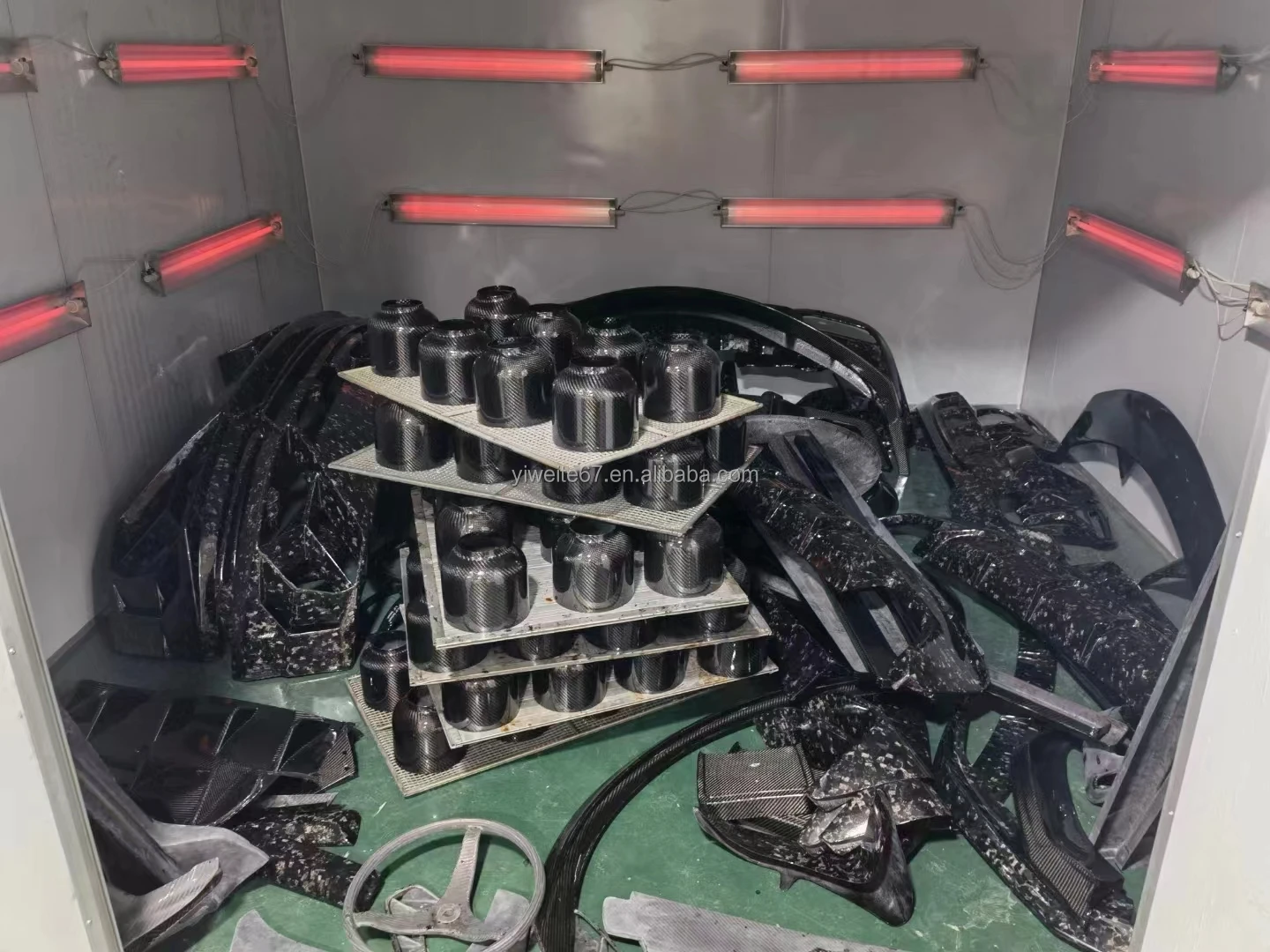 Customized Carbon Fiber Auto Parts Carbon Fiber Car Body Kits Carbon Fiber Prepreg Molding Parts OEM