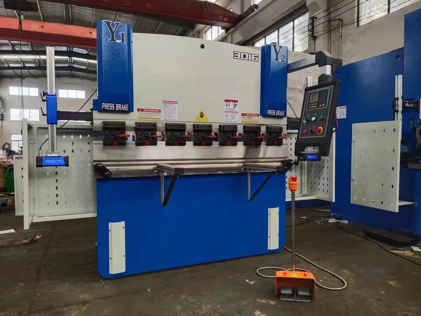 low price WC67Y-30T/1000mm hydraulic press brake small machine E21 300kn 1meter new manual mini press brake for sheet metal