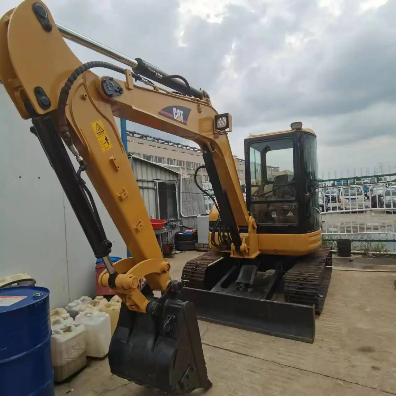 Caterpillar Mini Excavator cat 304C 4ton Second Hand Micro Crawler Digger Cat 304 305 306 307 usd Excavator for garden home use