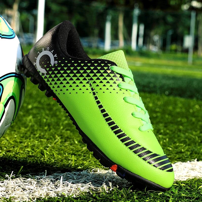 Inside PTR Bottom Elastic Anti-slip Soccer Shoes Chinese Factory Surface Microfiber Silk Cotton Lacing Breathable Mesh Men 0.5kg