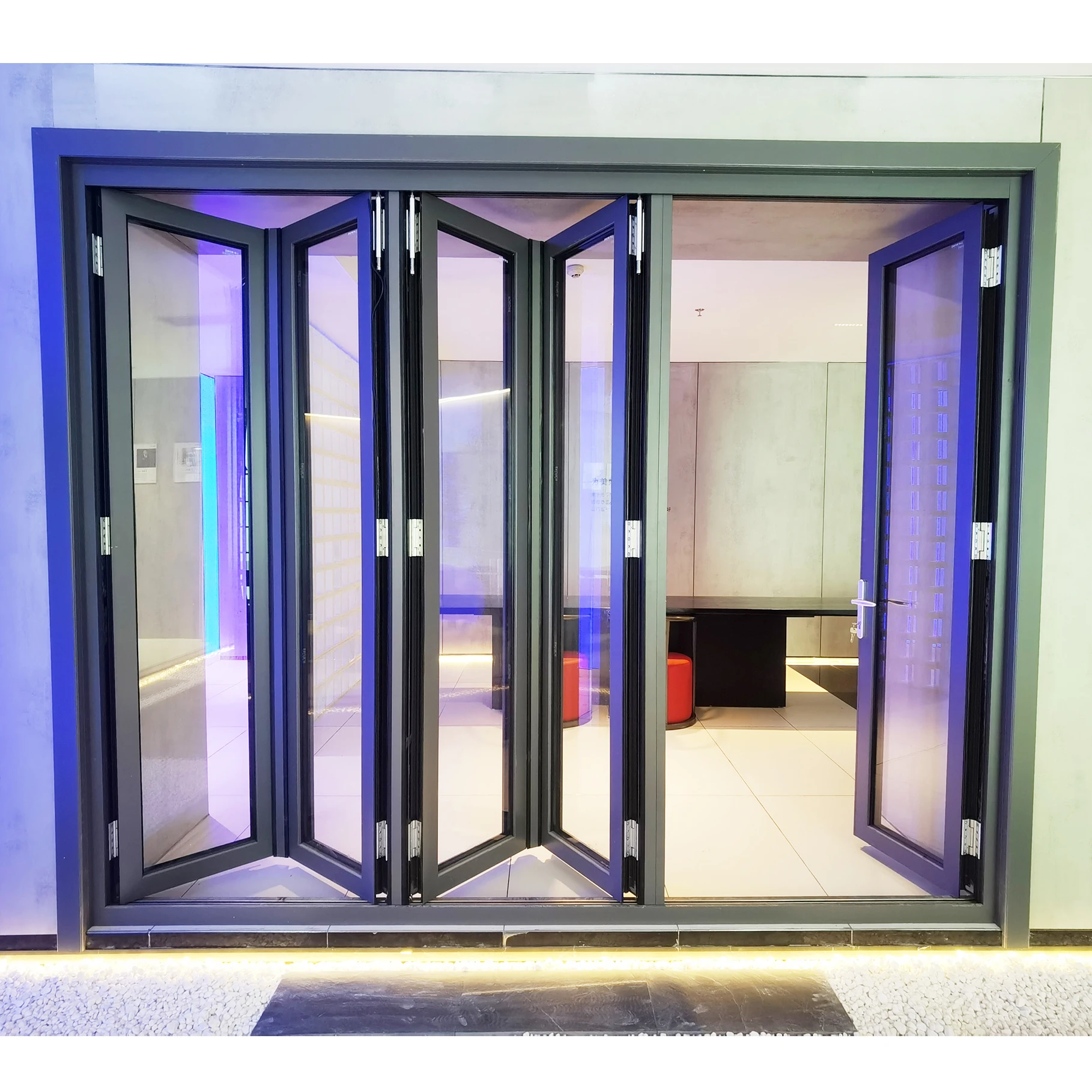 Custom Bi-fold Door Patio Terrace Courtyard Aluminum Double Glazing Glass Folding Door