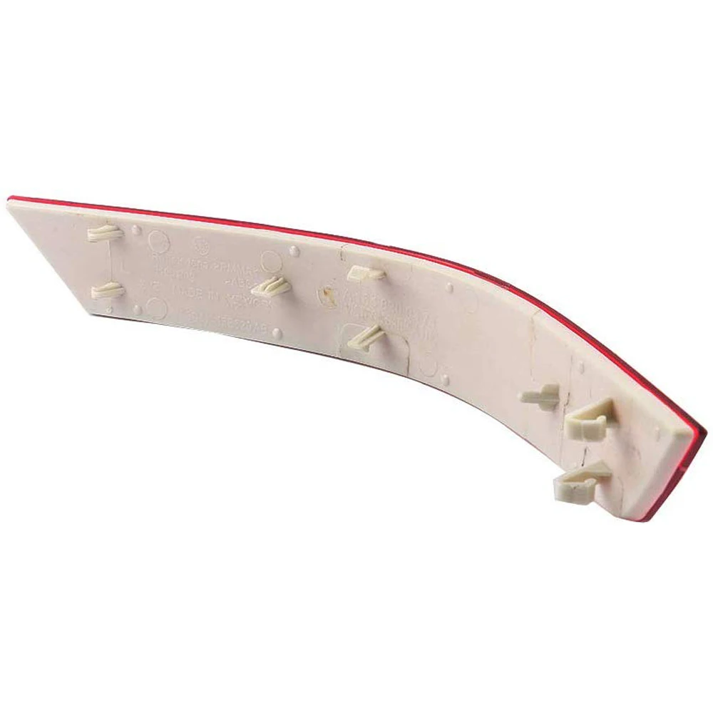 Rear Bumper Left Reflector 1648200374 For Mercedes-Benz ML320 ML350 ML550